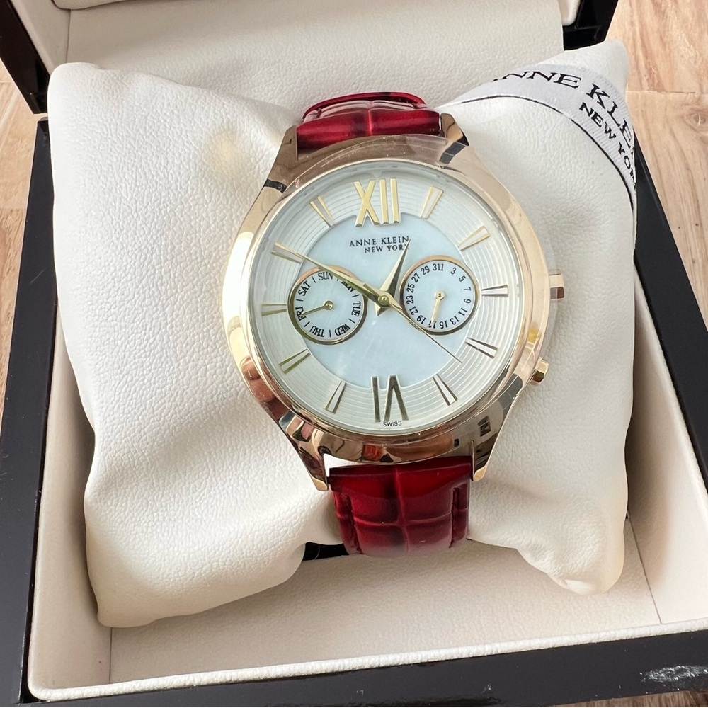 Anne Klein New York ladies Red Leather Gold tone dress watch NEW BATTERY
